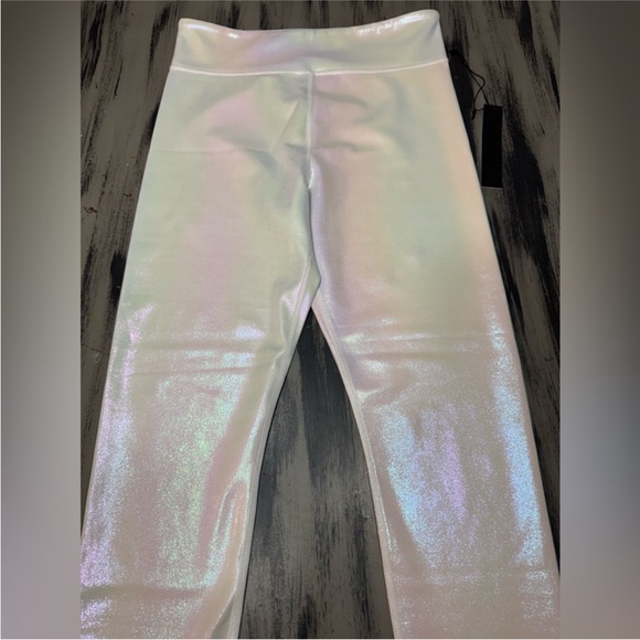 Carbon38 Iridescent White High Waisted Leggings NWT - Picture 8 of 9
